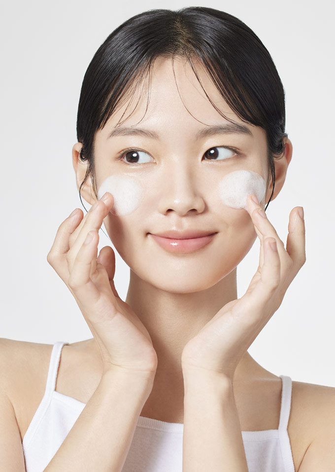 Mamonde Skin Care Amazing Deep Mint Cleansing Foam 4 - Anti-acne cosmetics, Minimal ingredients
