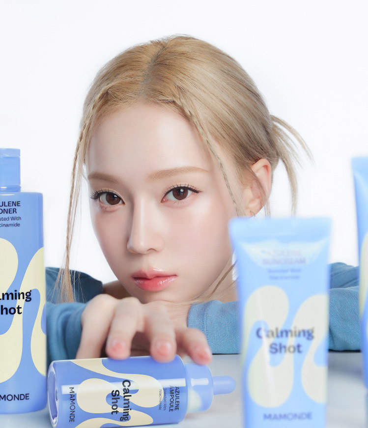 Mamonde Calming Shot Azulene Ampoule and the model, Aespa Winter