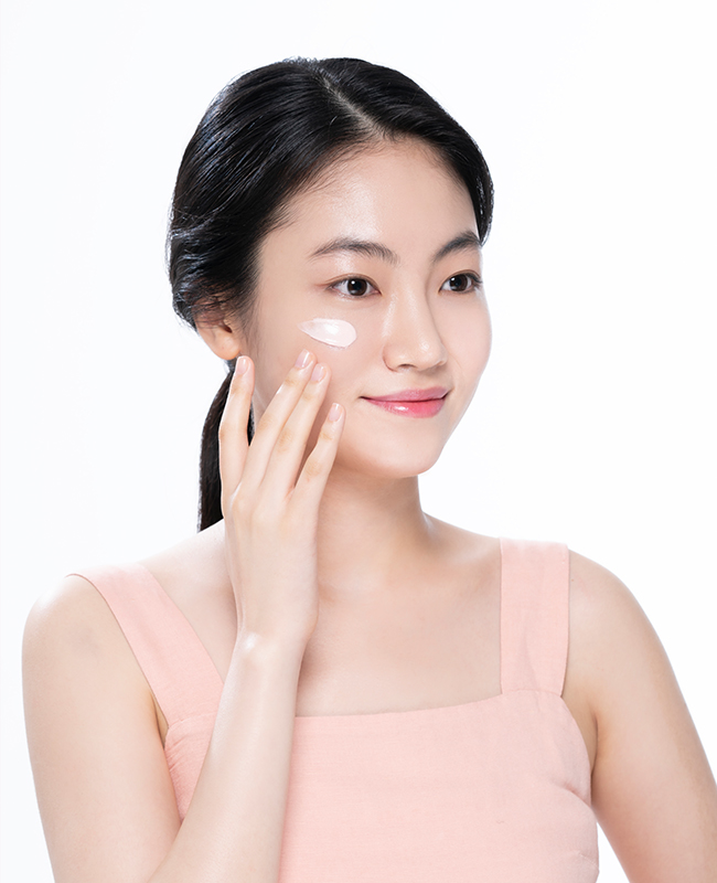 제품 사용 모델 이미지